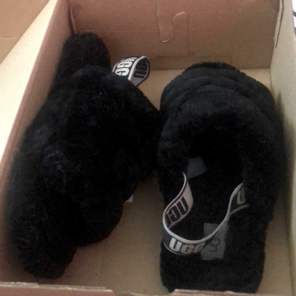 Ugg slides